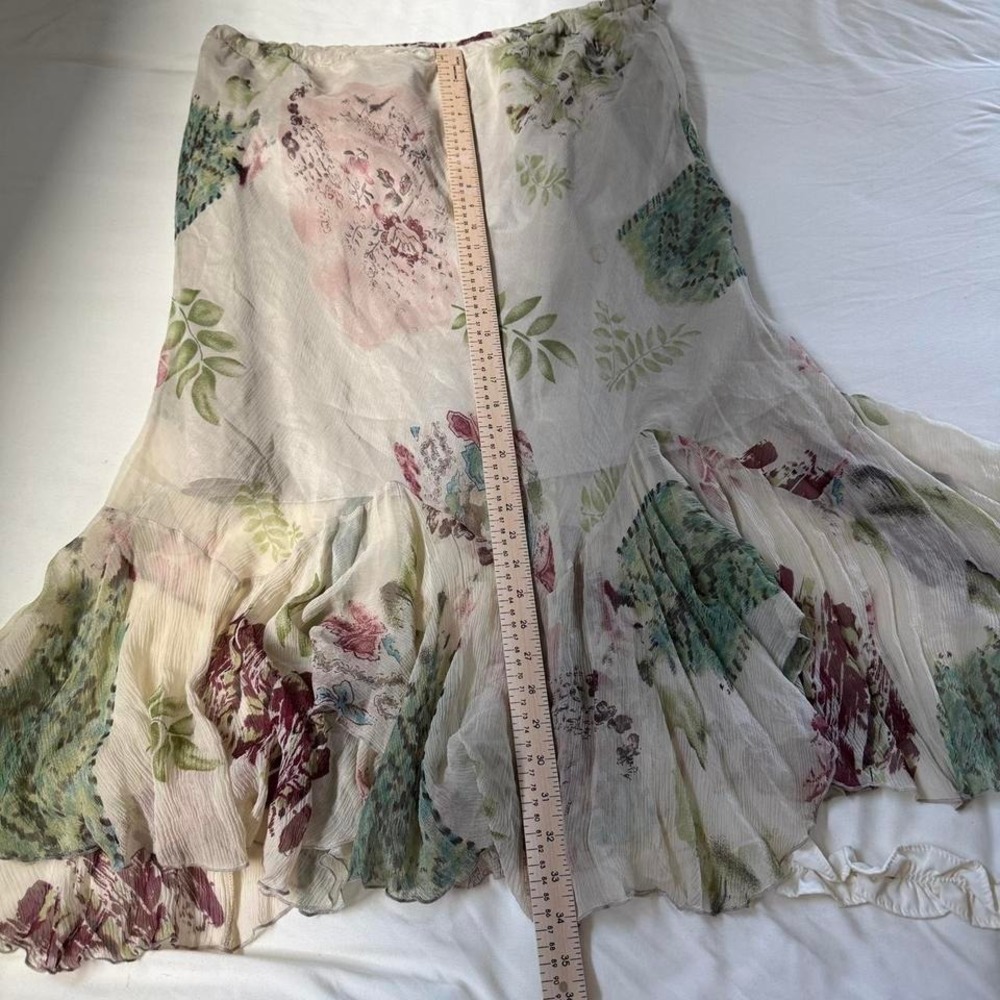 floral silk ruffle maxi skirt  Y2K cream floral ruffle maxi skirt - Picture 3 of 5